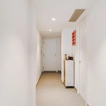Mediterranean Stay. Pool And Parking